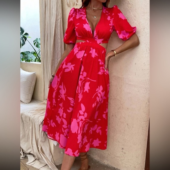 Dresses & Skirts - Boho red pink floral print cutout maxi dress